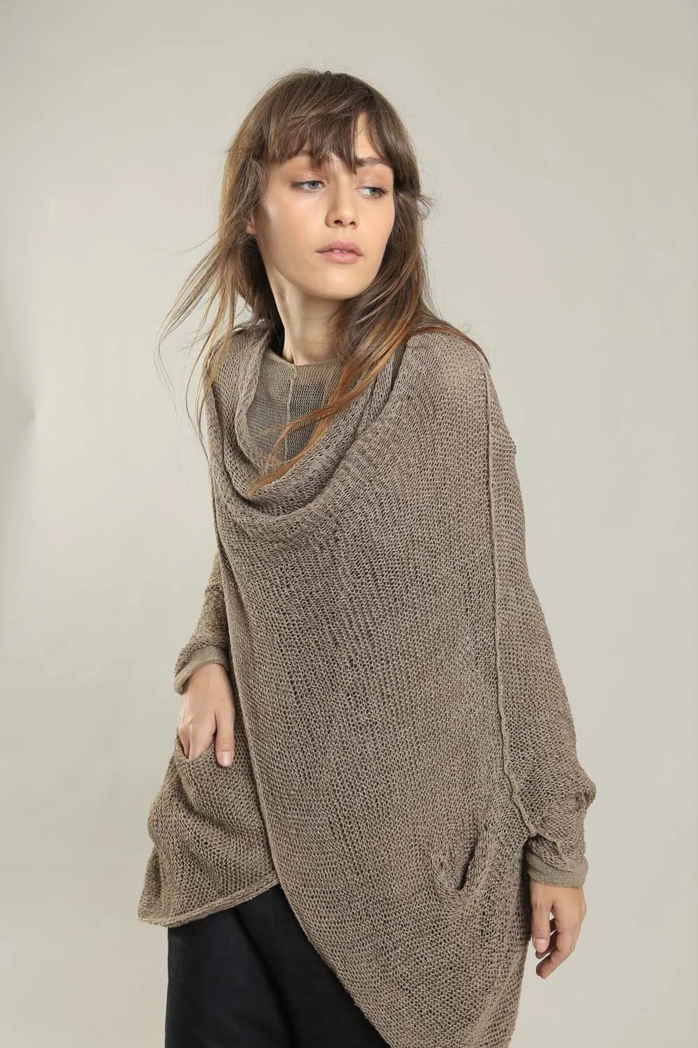 Dark Espresso Brown Oversized T Light Sweater with Pockets