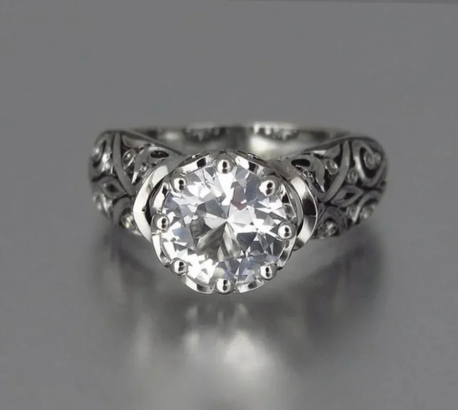 Elegant Kiwidress King Ring