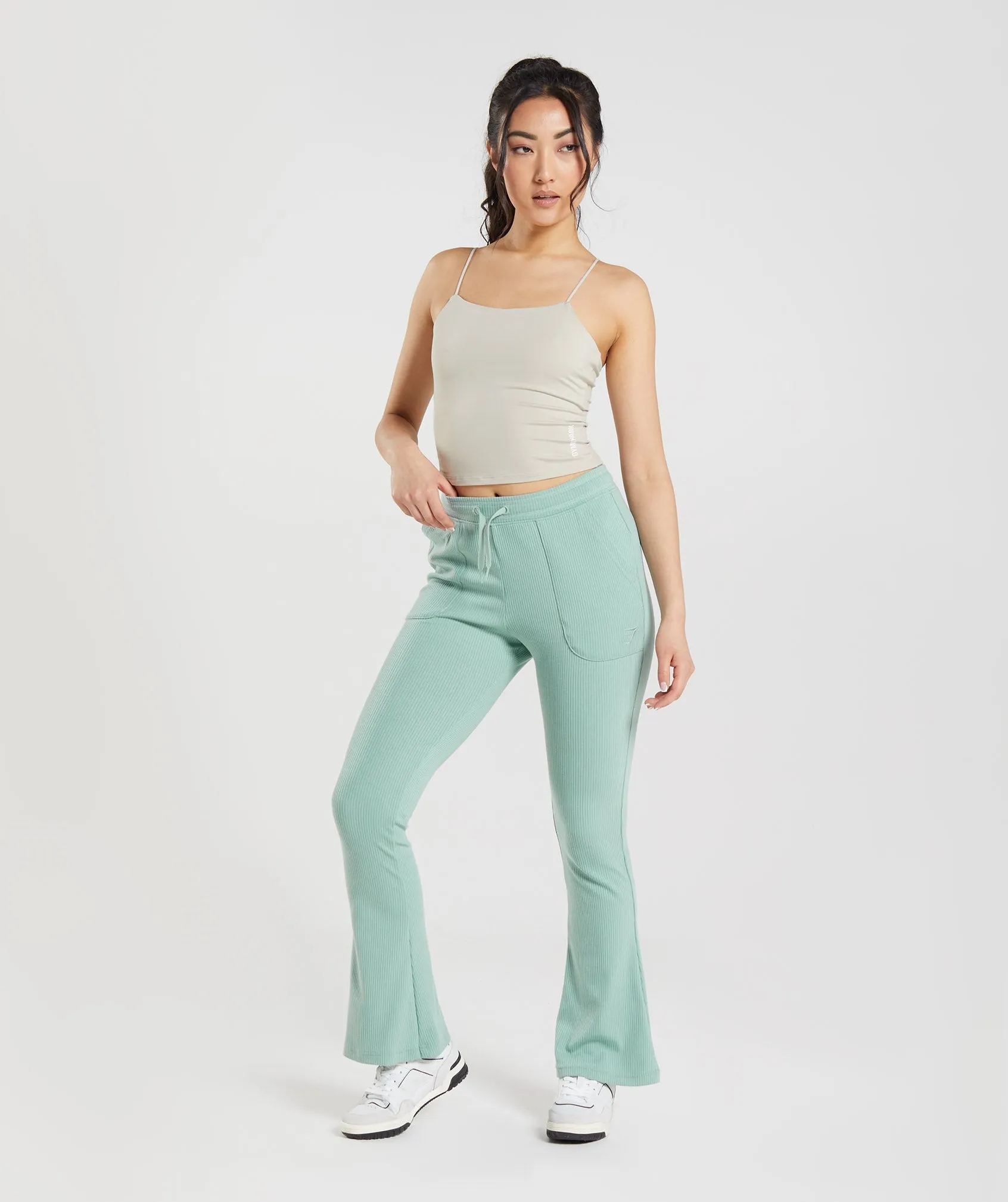 Gymshark Pause Flared Pants - Maya Blue