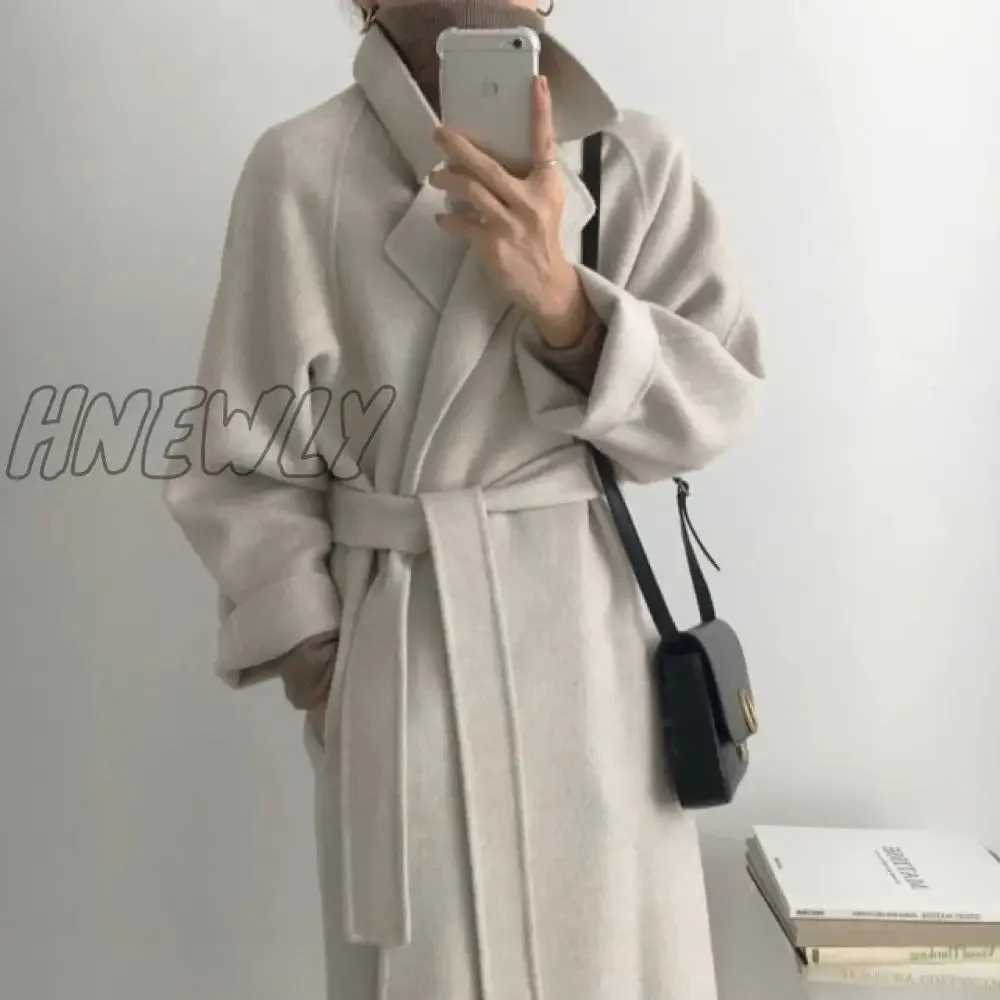 Hnewly French Lazy Style Warm Female Fresh Winter Classical Belt Retro Loose Women Woolen Coats Chic Casual Long Coat Long