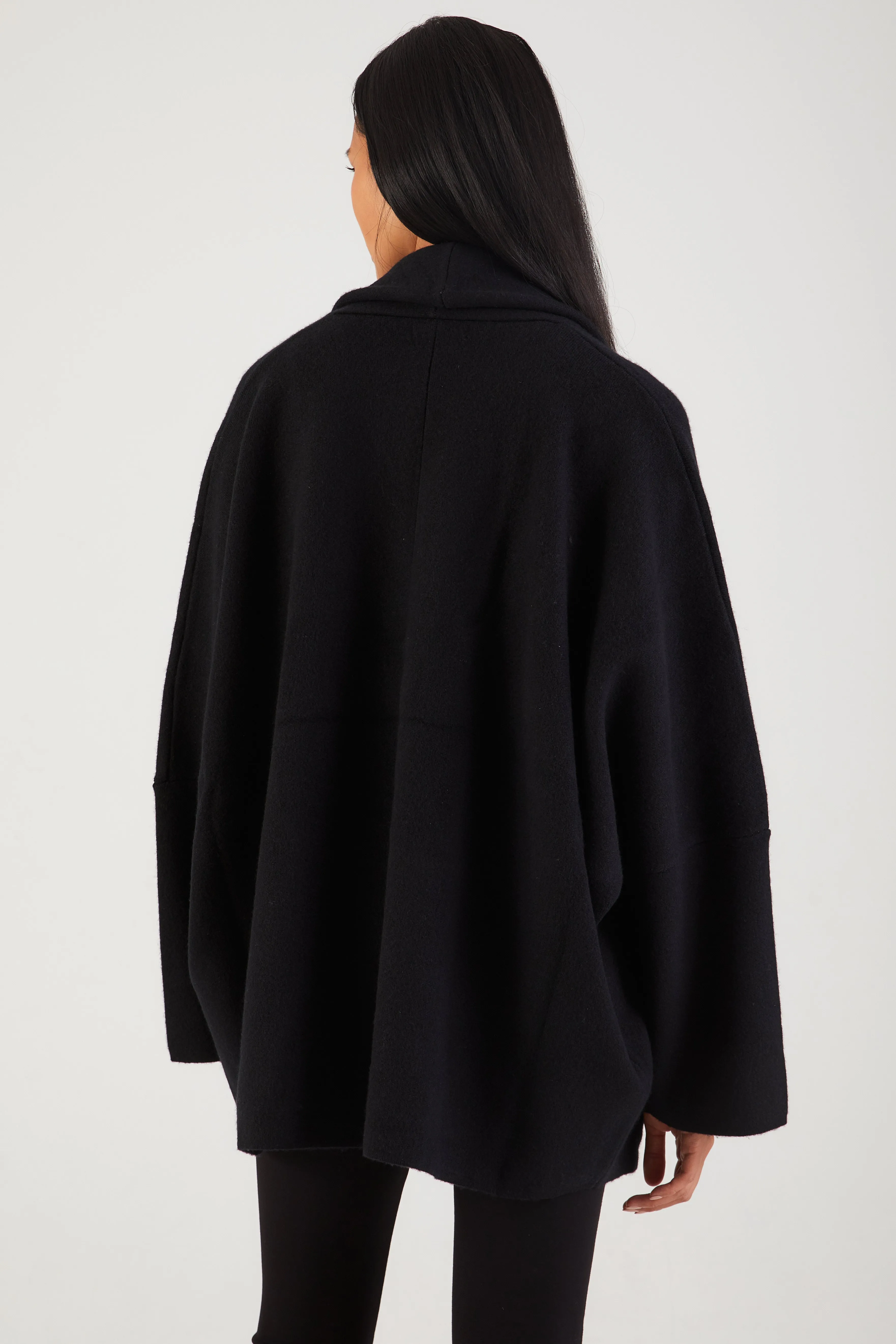 Kaden Oversized Cardigan in Black