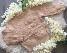 Knitted beige cardi