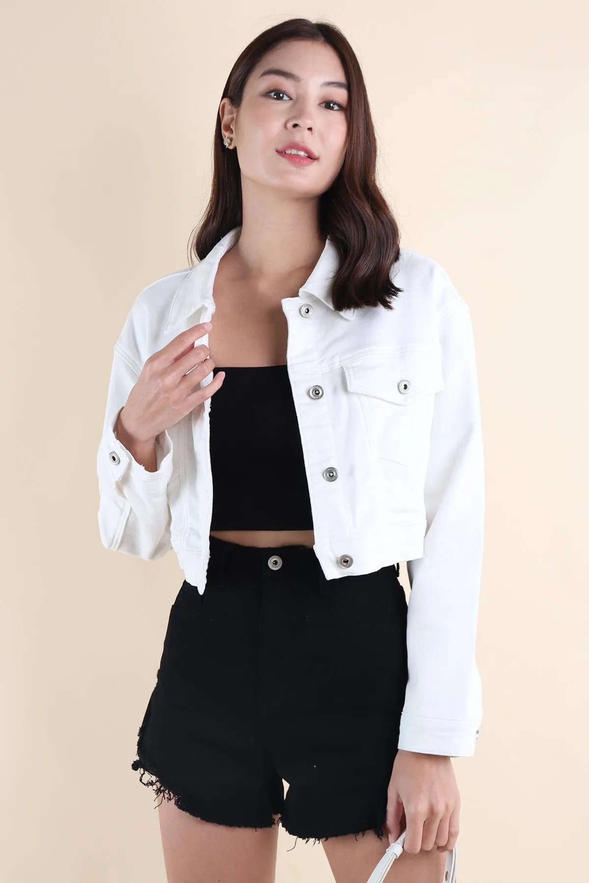 LUNA CROPPED DENIM JACKET IN WHITE