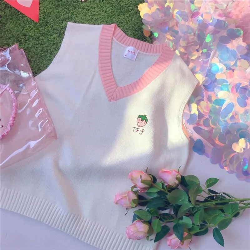 Peach Strawberry Embroidery White Sweater