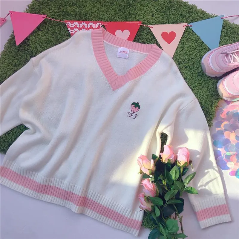 Peach Strawberry Embroidery White Sweater