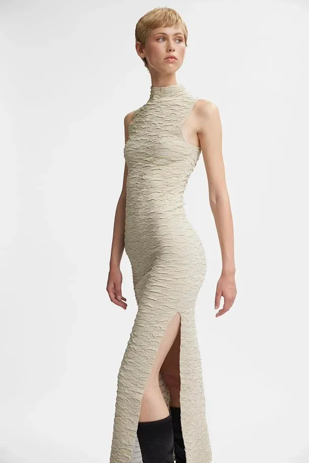 Picca Sleeveless Dress in Off White/Gold