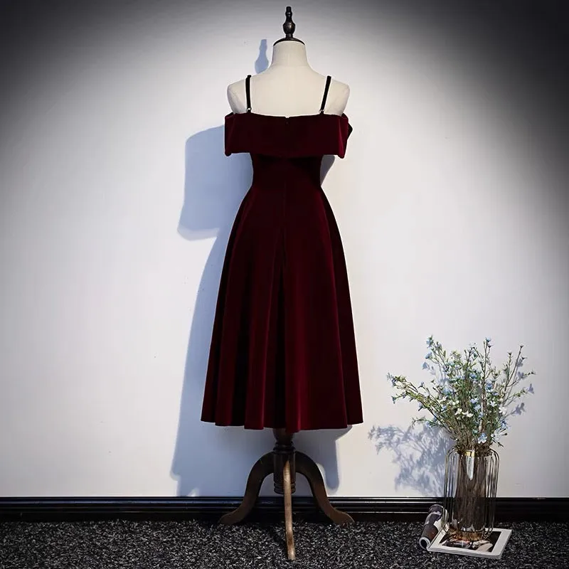 Retro Burgundy Velvet Short Prom Dress