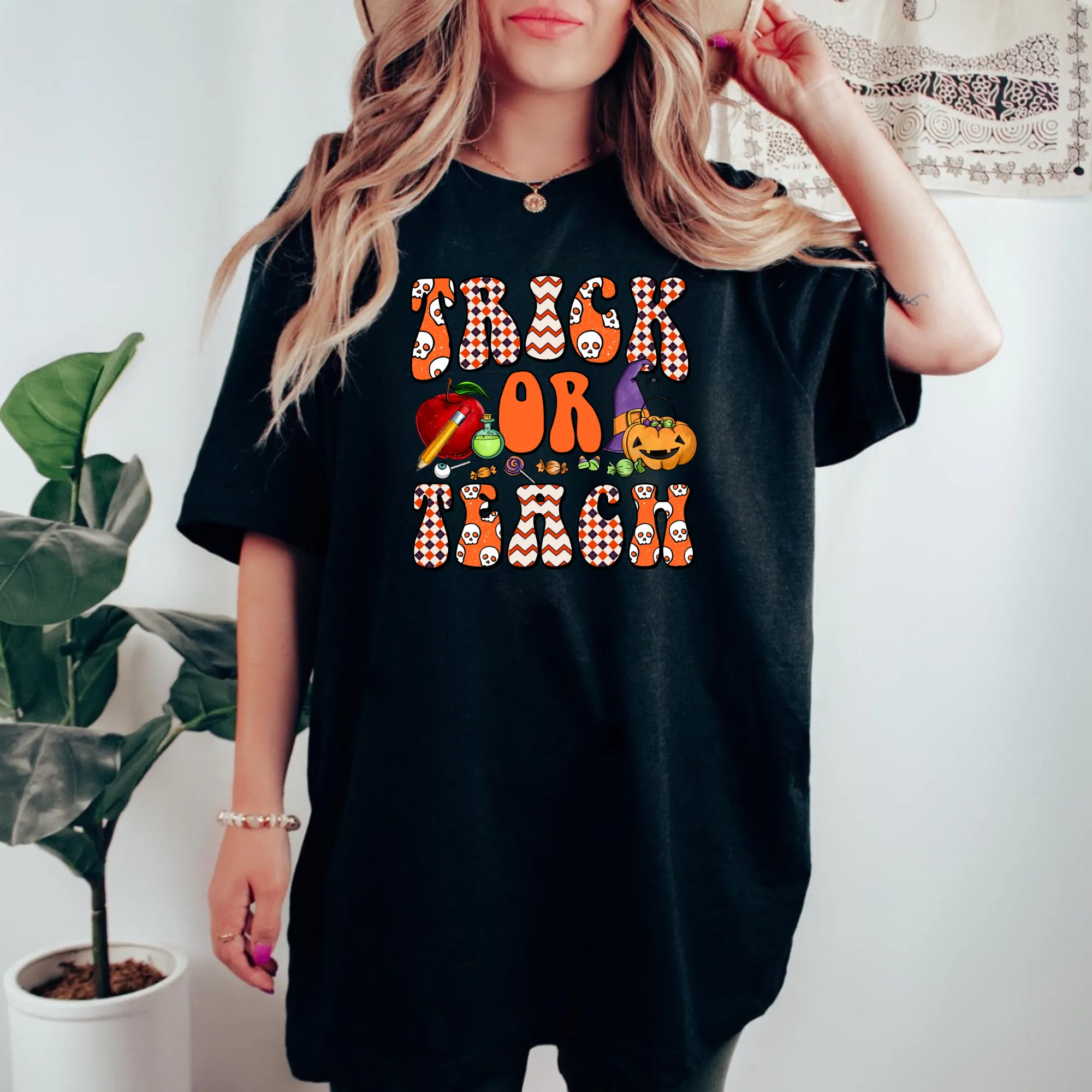 Trick or Teach Teacher Halloween shirt