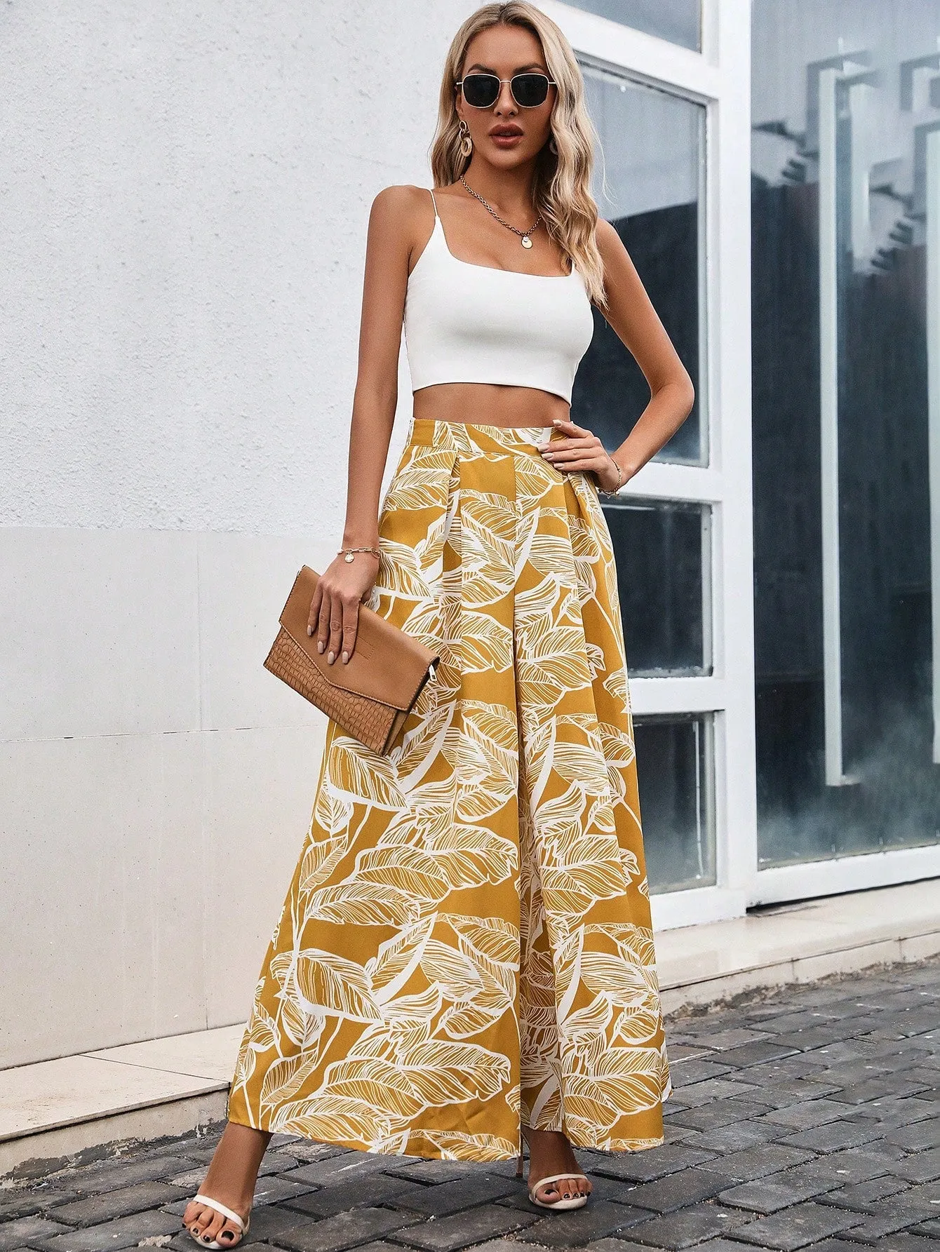 Tropical Print Wide Leg Pants