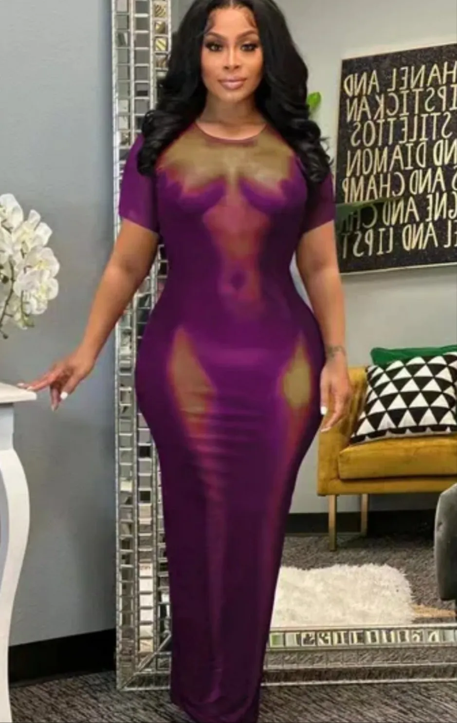 Women wear bodycondress