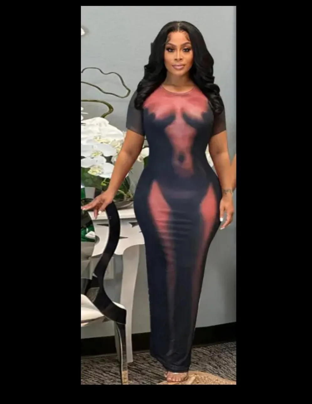 Women wear bodycondress